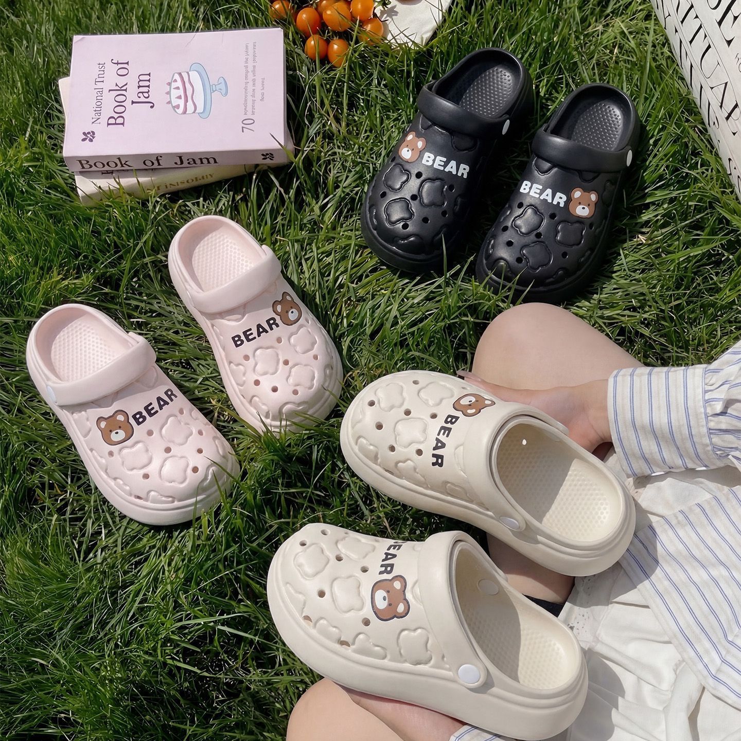 Men Shoes On Cloud - Sandal Clogs EVA Motif Beruang Kartun
