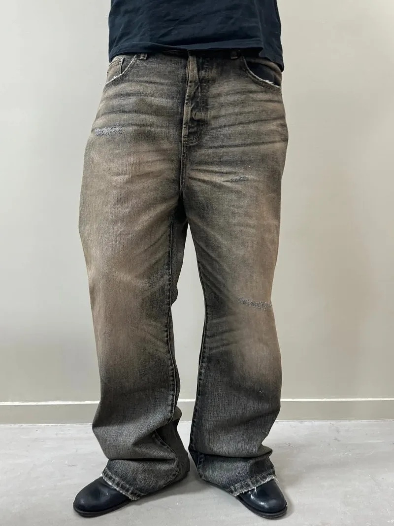 Men Shoes Jeans - Jeans baggy bootcut dengan efek pudar